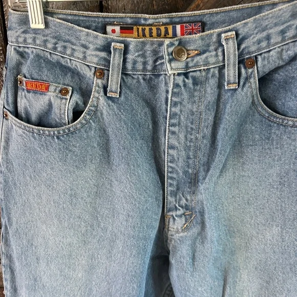 Women's Vintage IKEDA Light Wash Jeans - Picture 3 of 5